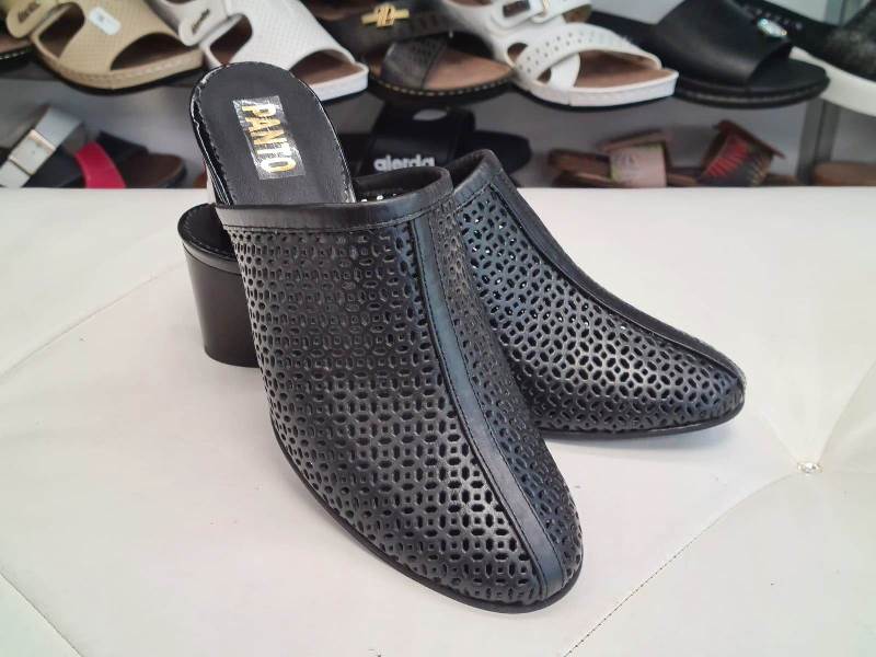 Saboti dama piele negri Londa biashoes.ro imagine reduceri